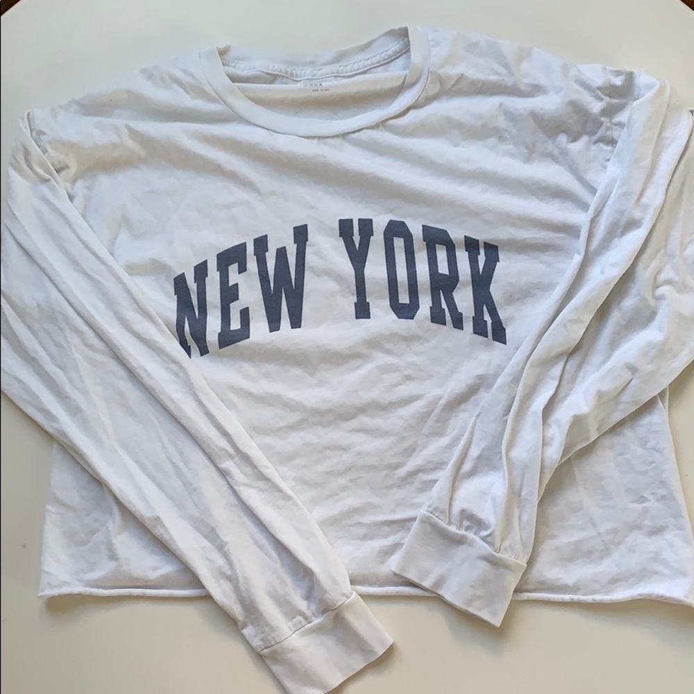 BRANDY MELVILLE NEW YORK LONG SLEEVE